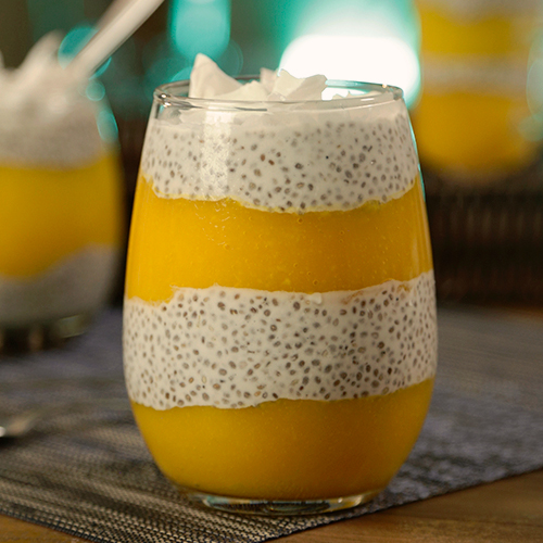 Pudim de chia com creme de manga