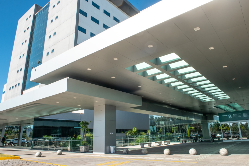 Conheça os principais processos de higienização hospitalar da Unimed Nordeste-RS e veja como contribuir para a segurança de todos no Complexo