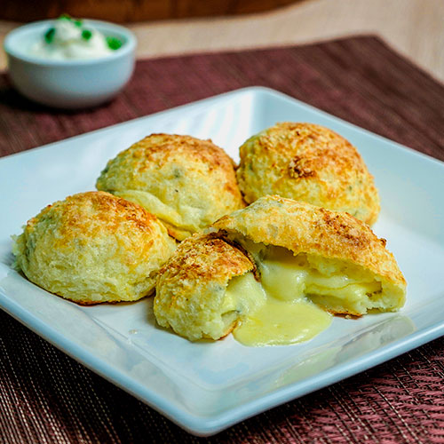 Receita: bolinho de batata recheado com queijo