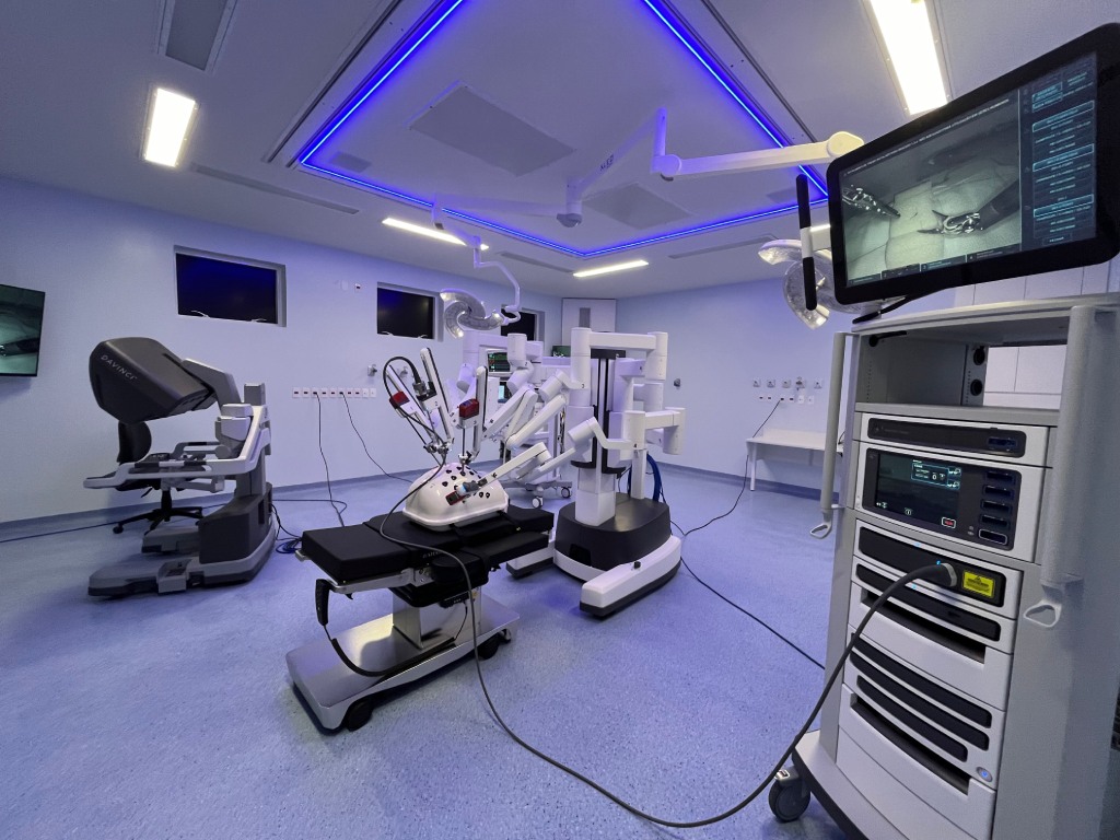 Complexo Hospitalar Unimed Serra Gaúcha chega à 100ª cirurgia robótica dois meses antes do previsto
