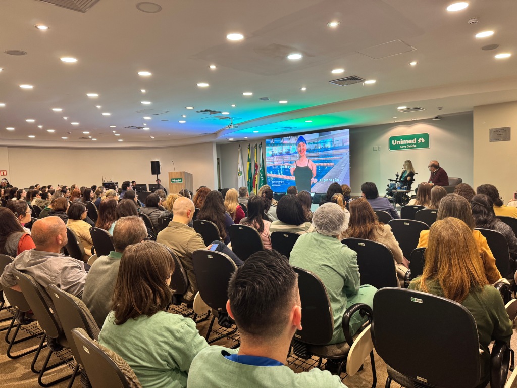 Palestra de Larissa Rodrigues, medalhista mundial patrocinada pela Unimed, marca estreia da campanha Paixão pela Vida